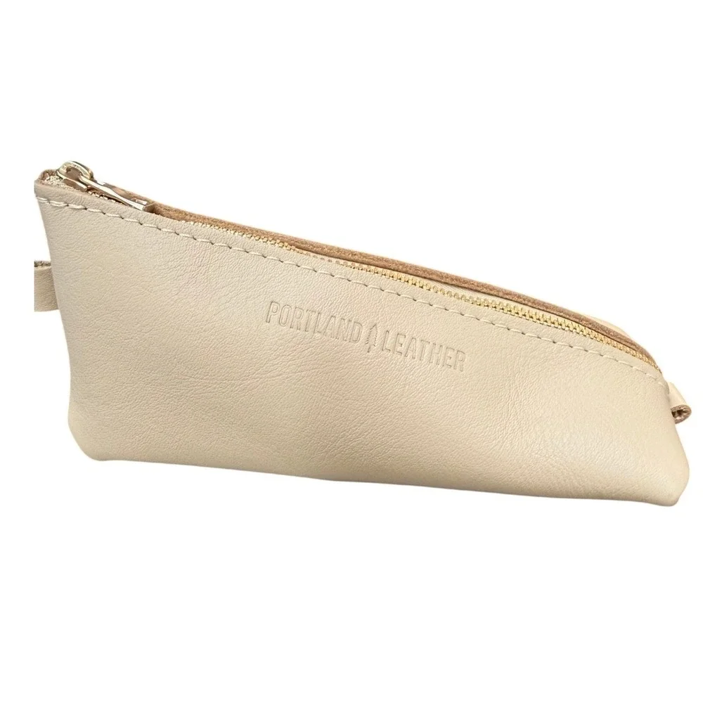 Portland Leather Goods Triangle Makeup Pouch Bone Cream Leather Cosmetic Bag NEW
